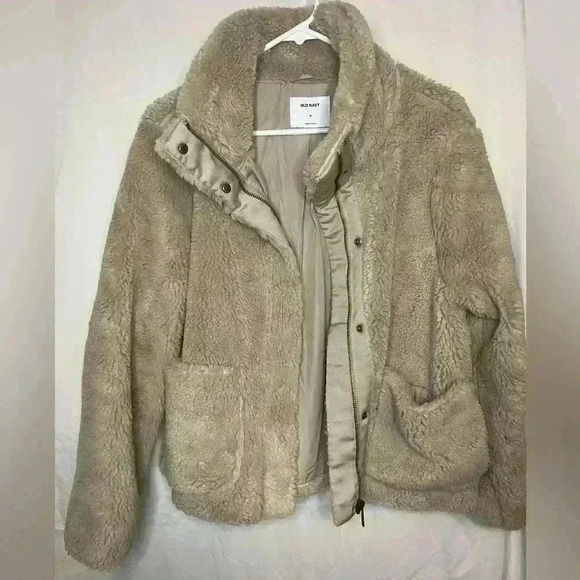 Old Navy Relaxed Cozy Sherpa Faux-Fur Jacket for Women - Picture 5 of 10